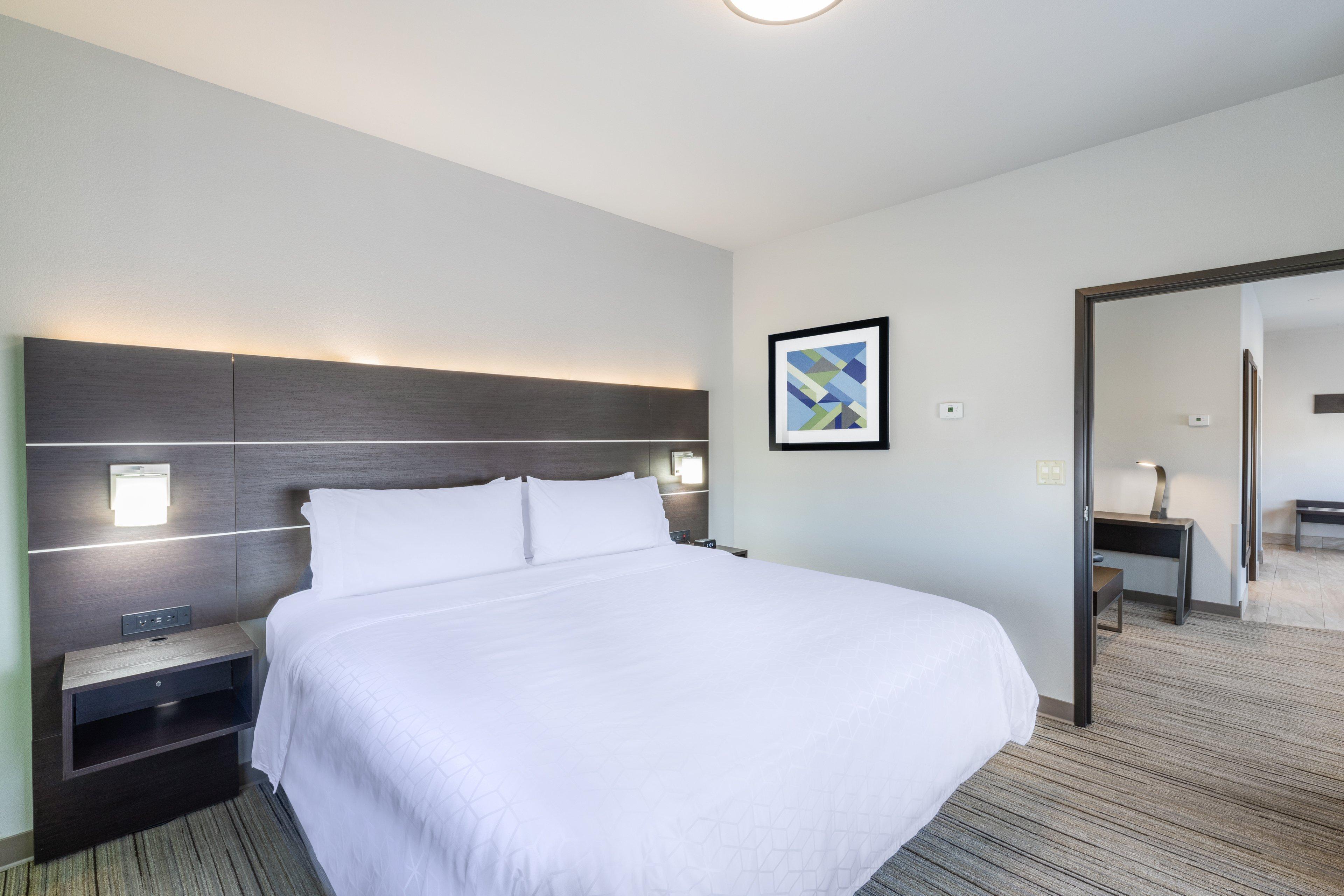 Express By Ihg Hotel